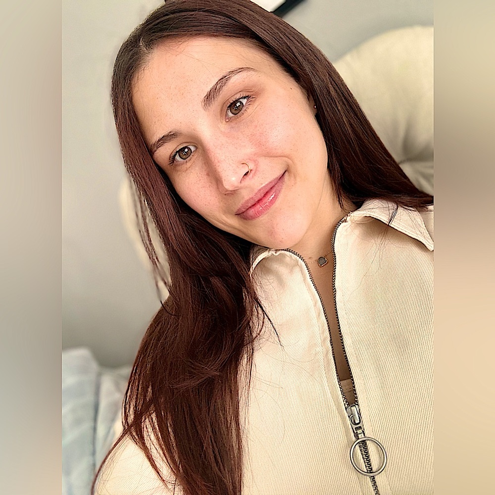 Meet your Posher, Malissa